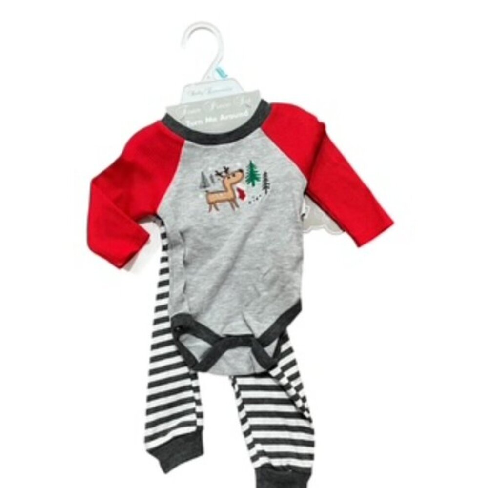 NEW Baby Essentials 4 Piece Set‎ Boys Size 6 Months Reindeer Christmas NWT
